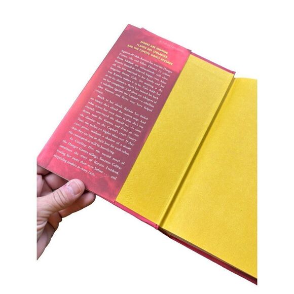 Catching Fire By Suzanne Collins Hardcover First Edition - Picture 5 of 6